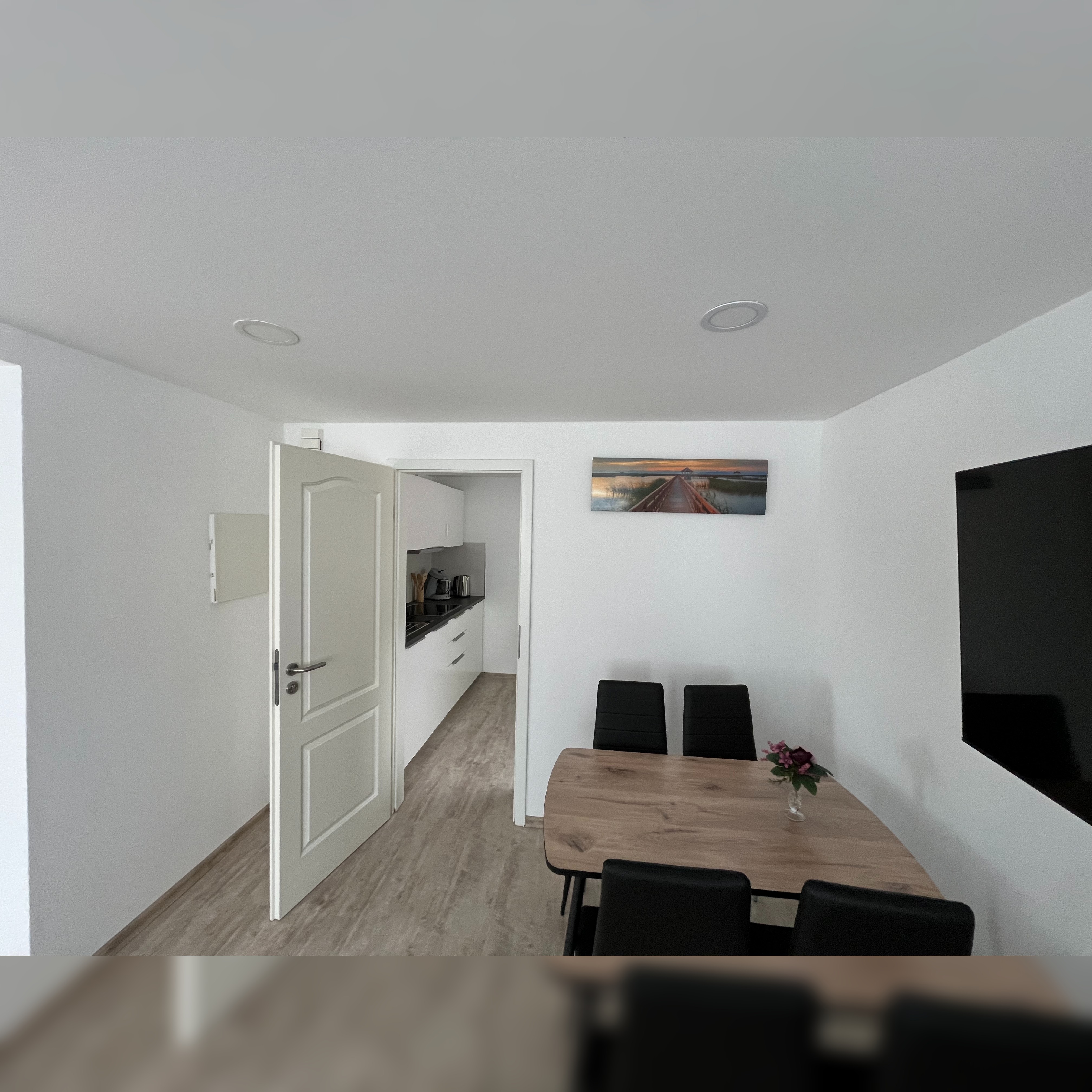 Ella Ferienwohnung Marktoberdorf - Günstige Unterkunft im Allgäu mit Bergblick